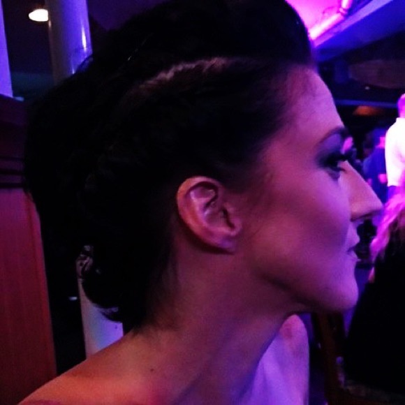 Meet Your Posher - Picture 2 of 2